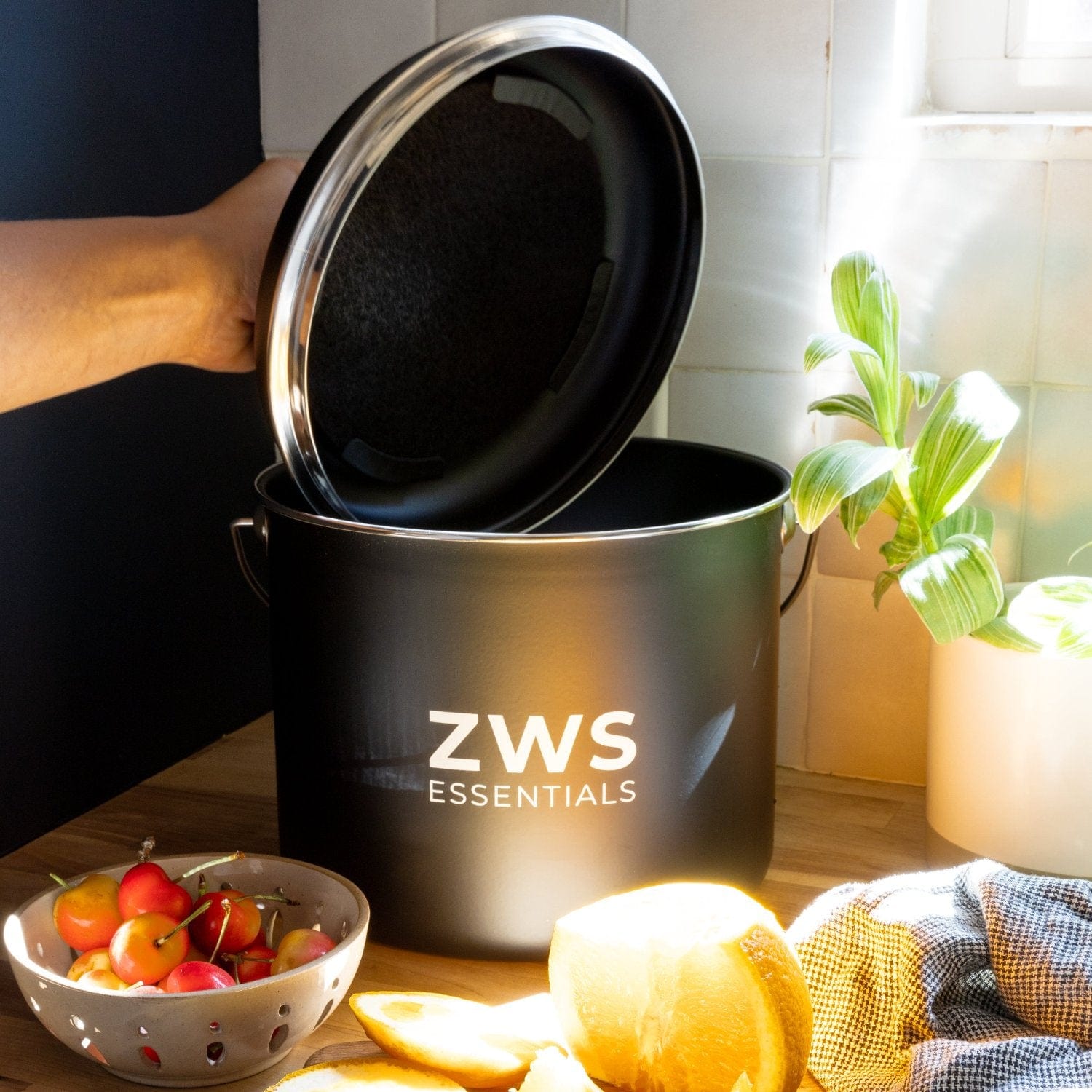 Countertop Compost Bin