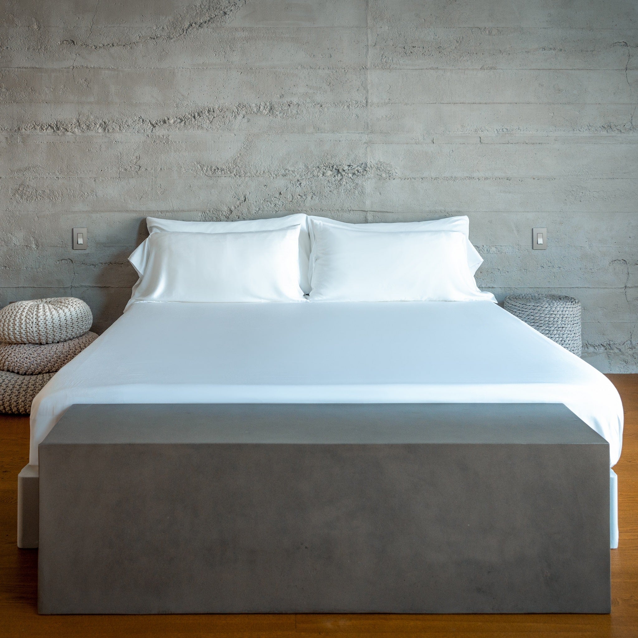 Eucalyptus Silk Sheets – Cooling, Breathable & Hypoallergenic | Luxury Comfort